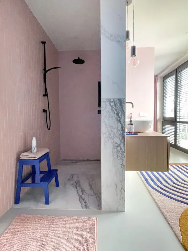 Scandinavisch interieur badkamer