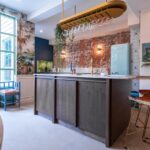 Botanisch retro interieur kookeiland