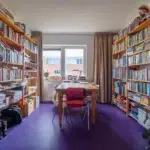 Kleurrijke shootlocatie werkkamer