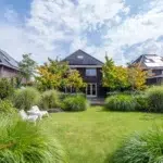 Kleurrijke shootlocatie tuin