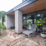 Minimalistische designwoning tuin