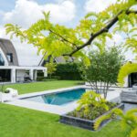 Luxe villa met zwembad en poolhouse
