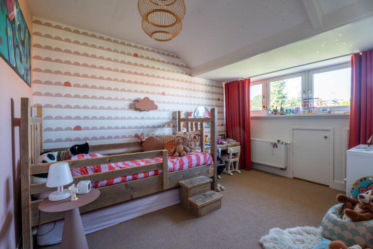 jaren 30 stadsvilla kinderkamer