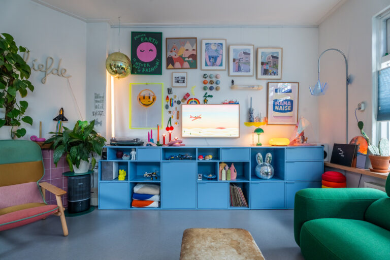 Kleurrijke shootlocatie met speelse kinderkamers