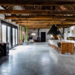 Industriële shootlocatie in monumentale schuur
