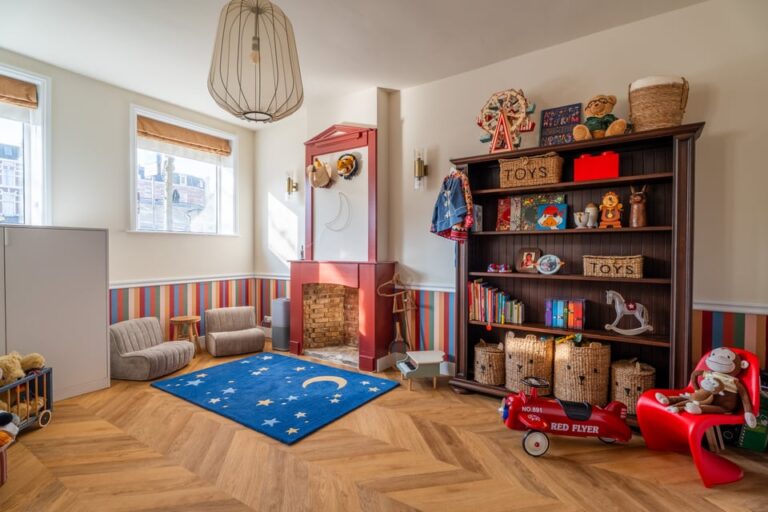 Karaktervol herenhuis kinderkamer