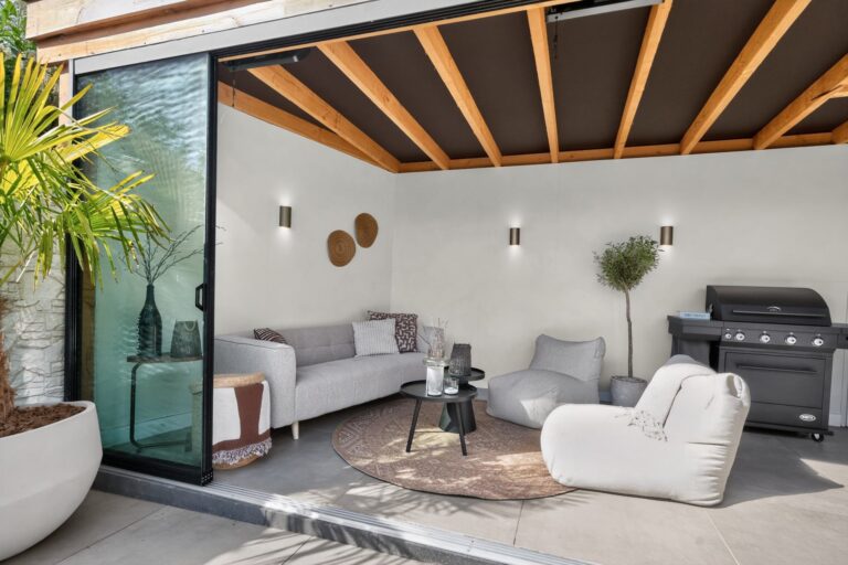 atie met mediterrane tuin