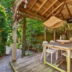 Ibiza stijl interieur tuin