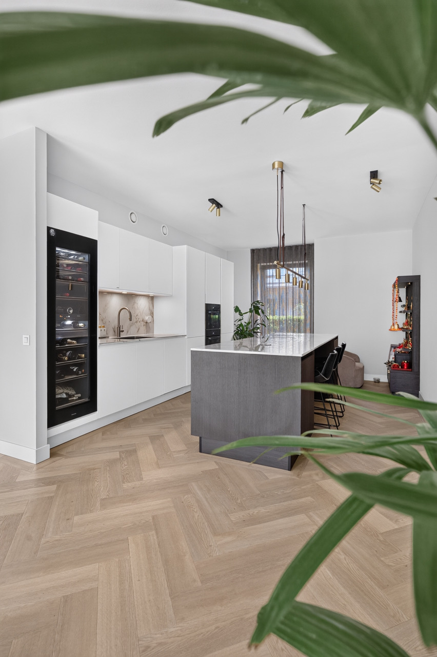 Minimalistisch luxe appartement keuken