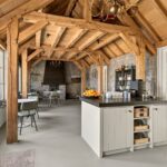 Authentieke hoeve met eikenhouten gebinten keuken