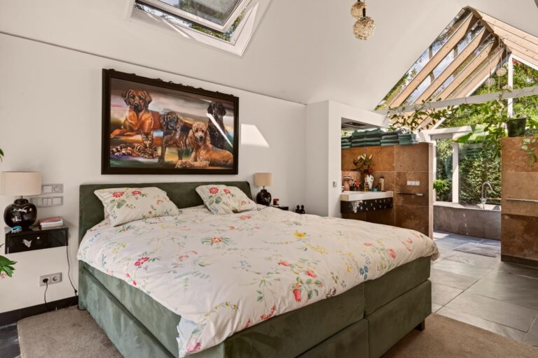Serre met tropische binnentuin slaapkamer