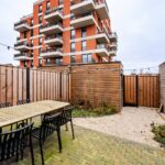 Kleurrijk familiehuis tuin