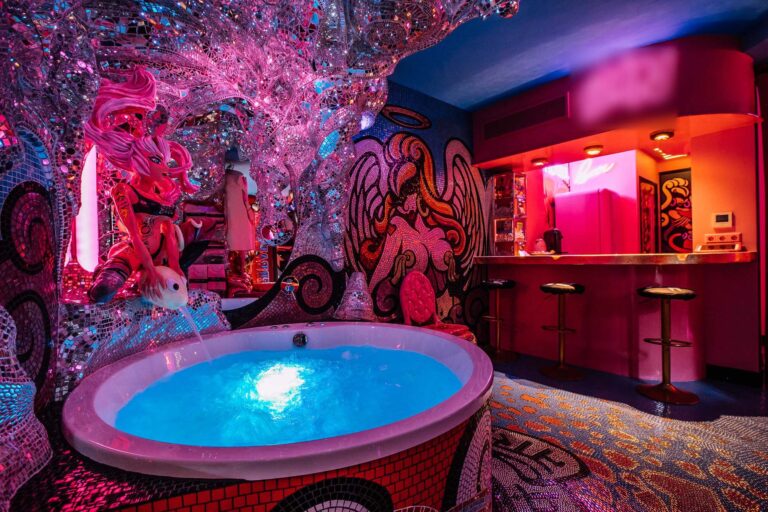 popart suite met jacuzzi en sauna